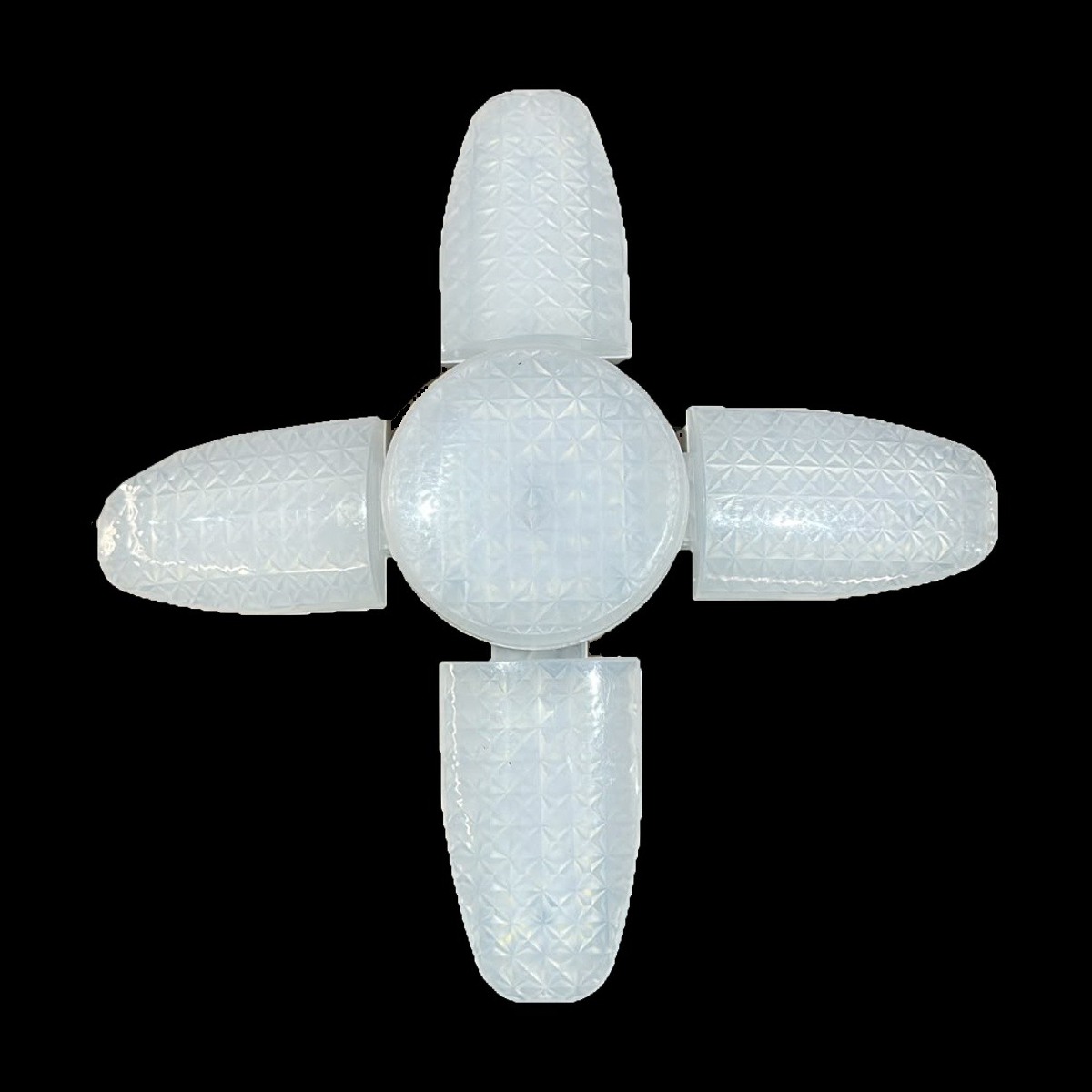 4 Kanatlı Pervane LED Ampul 1